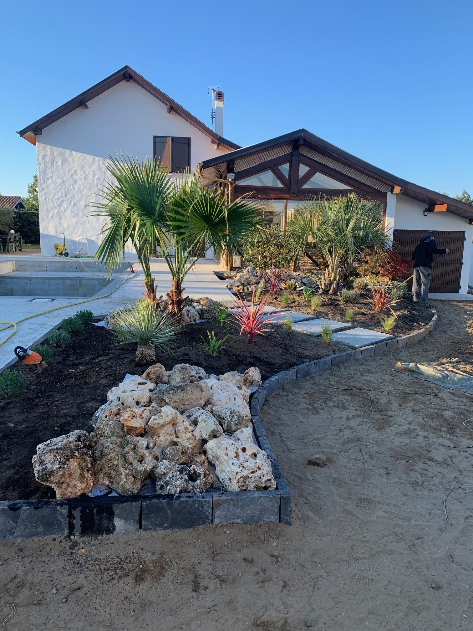 Création de massif de style méditerranéen