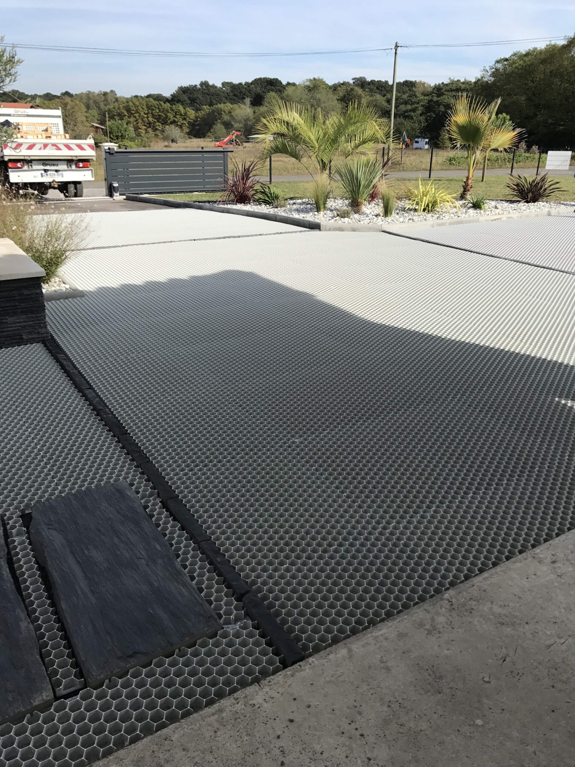 Création d&rsquo;une allée de jardin à Orist