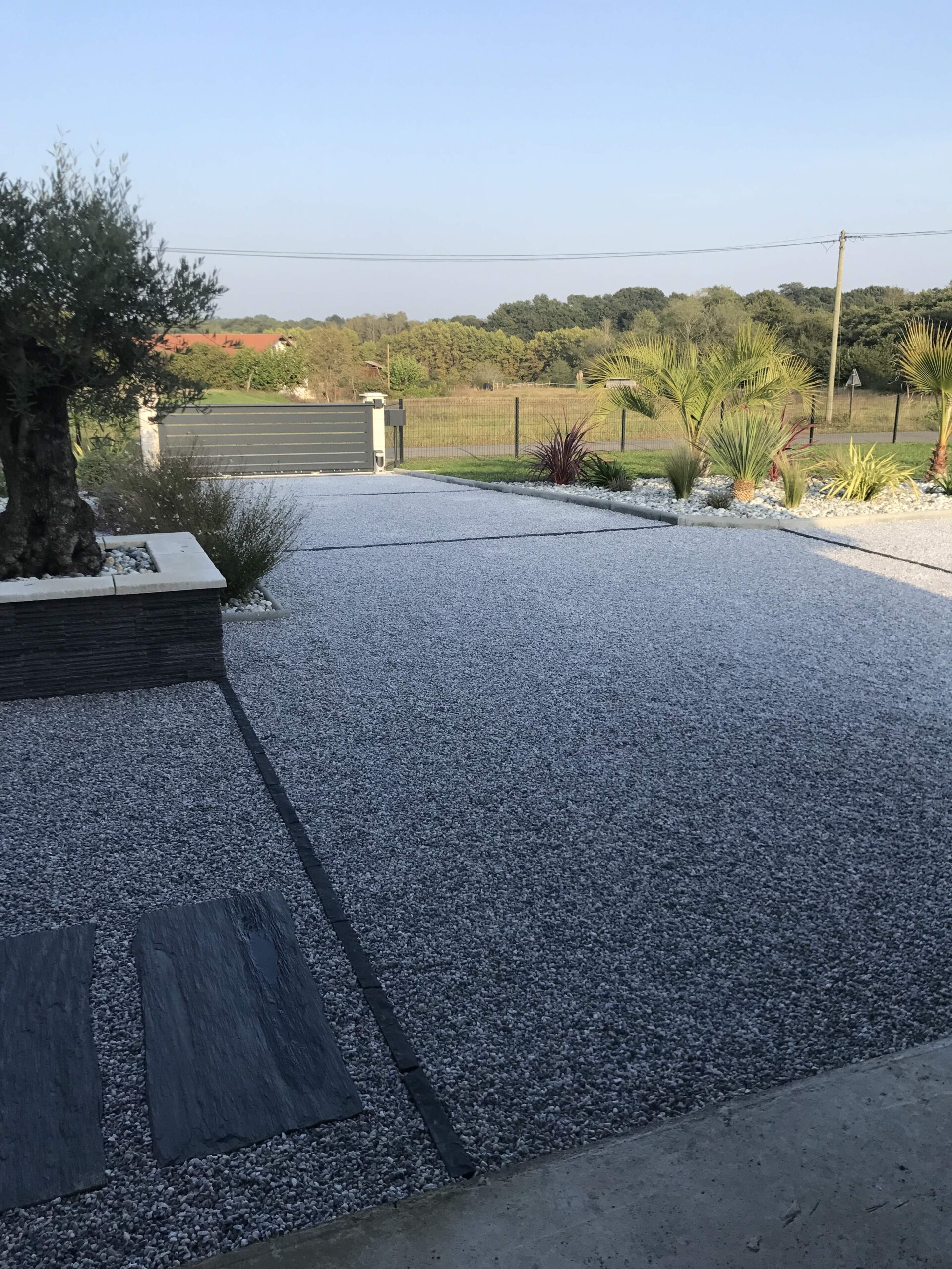 Création d&rsquo;une allée de jardin à Orist