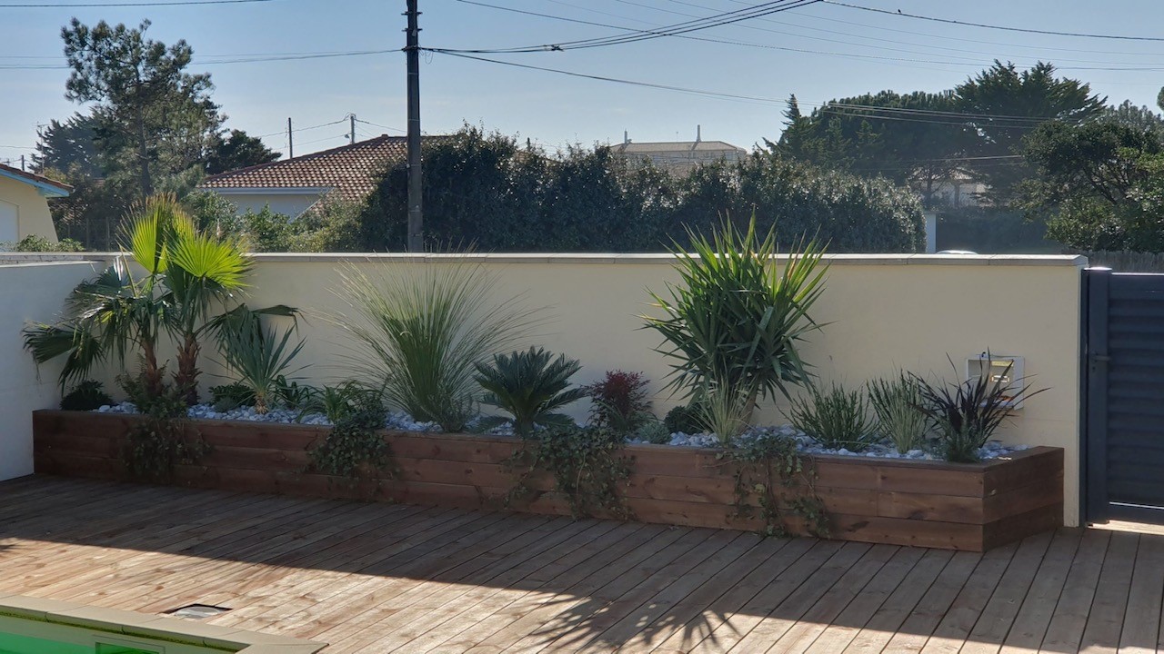 Parking en pavé granit et réfection d&rsquo;une terrasse en bois sur Vieux Boucau