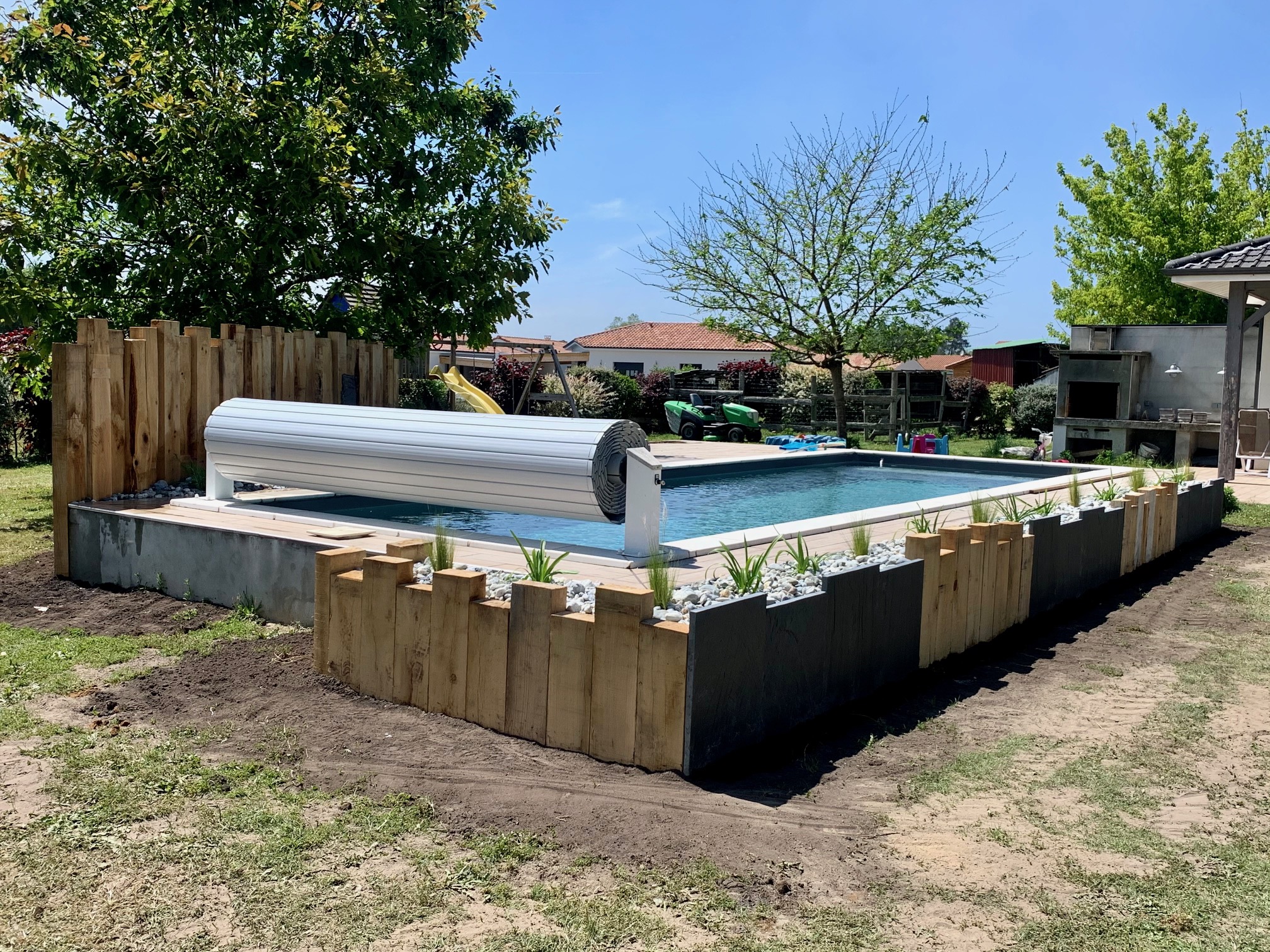 Aménagement de jardinière à Bégaar