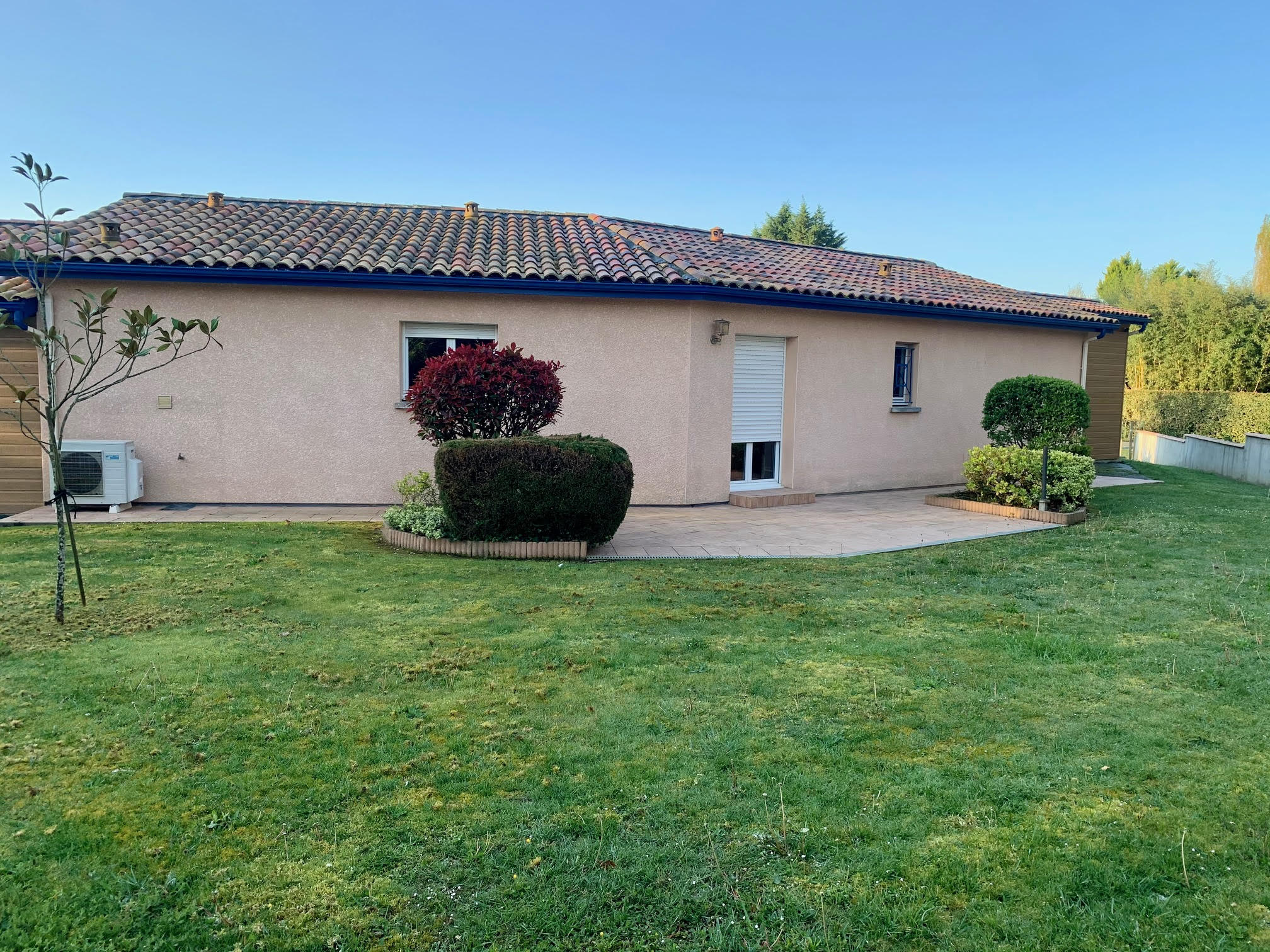 Création d&rsquo;une jardinière en dalles d&rsquo;ardoises sur Hossegor