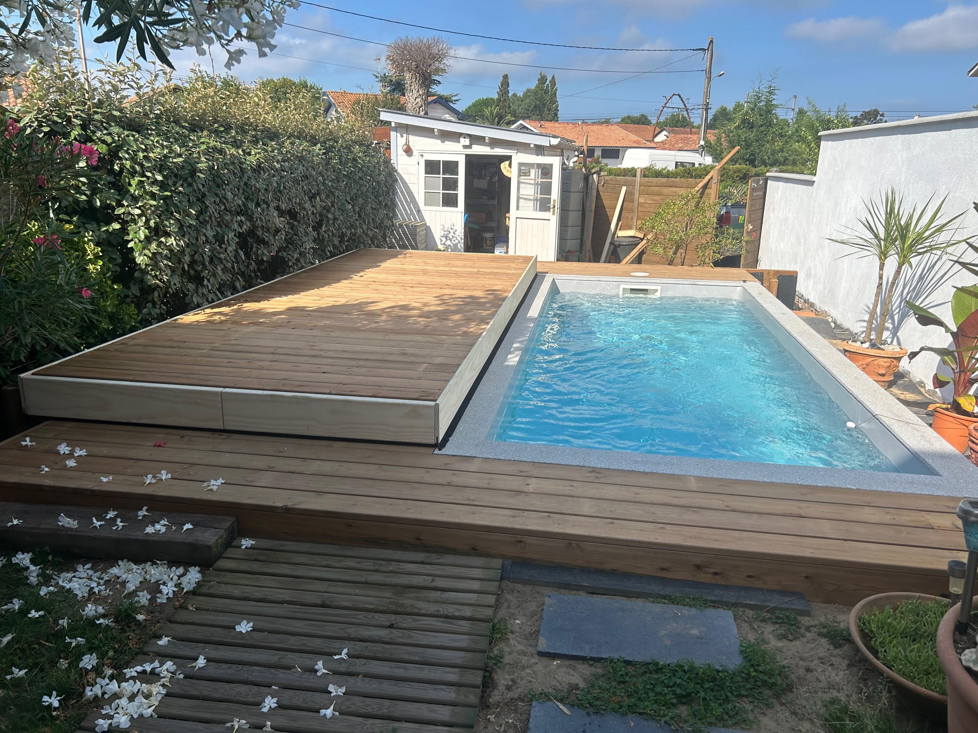 Création d’une Terrasse Bois avec Structure Mobile à Dax par Inter Exter